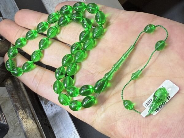 Zümrüd-i Çubuk – 7,5x10,5mm Beyzi Kesim, Tanevî İmzasıyla Usta İşi Tesbih